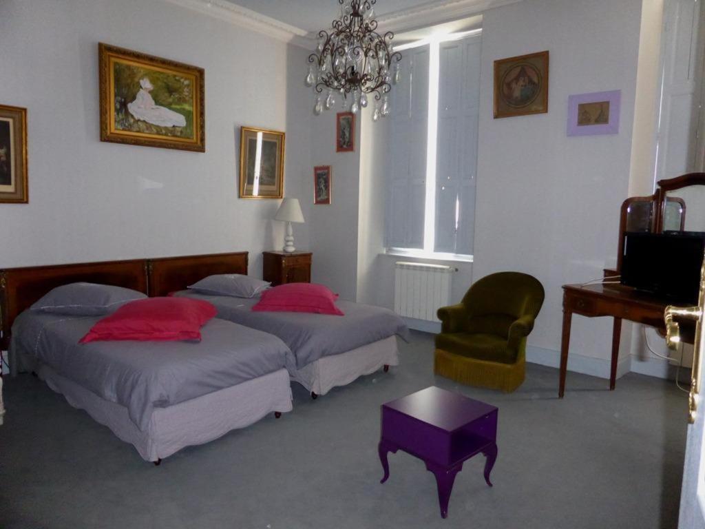 La Villa Premayac Блеи-э-Сент-Люс Экстерьер фото